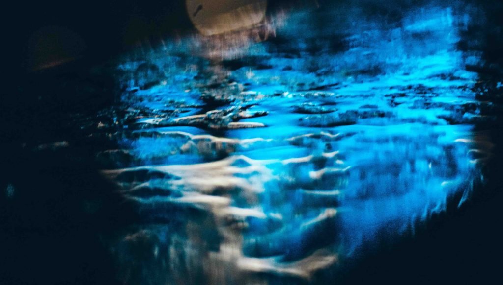 choosing ag pool lighting